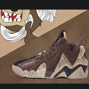 Looney Tunes Hurrikaze II Mid Men's Basketball Shoes